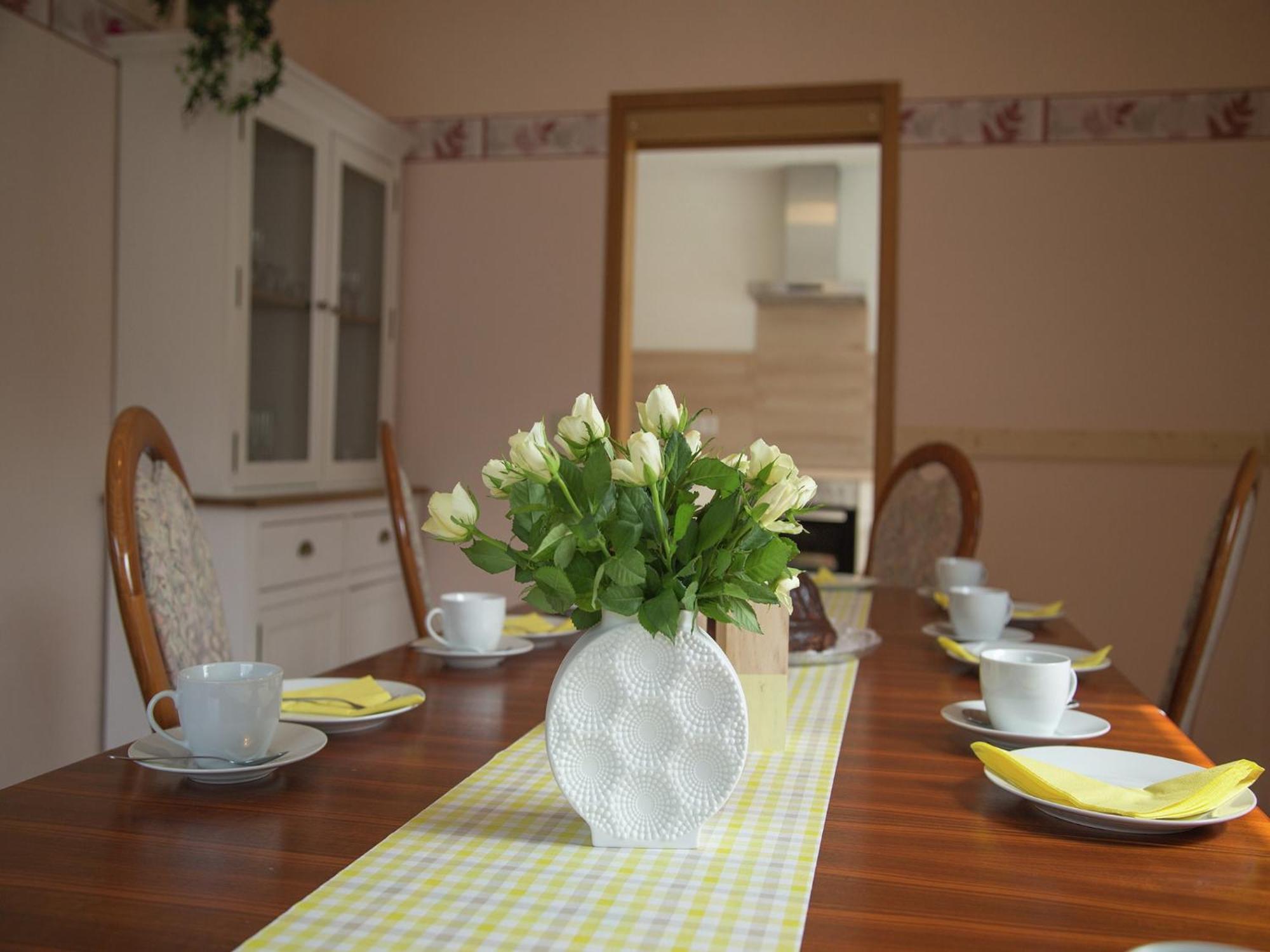 Spacious Holiday Home In Ulmen Near The Centre المظهر الخارجي الصورة